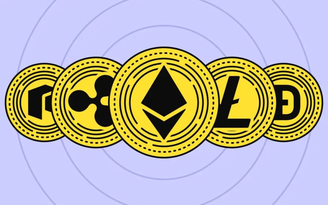 Are Altcoins Worth Investing In? Risks & Rewards