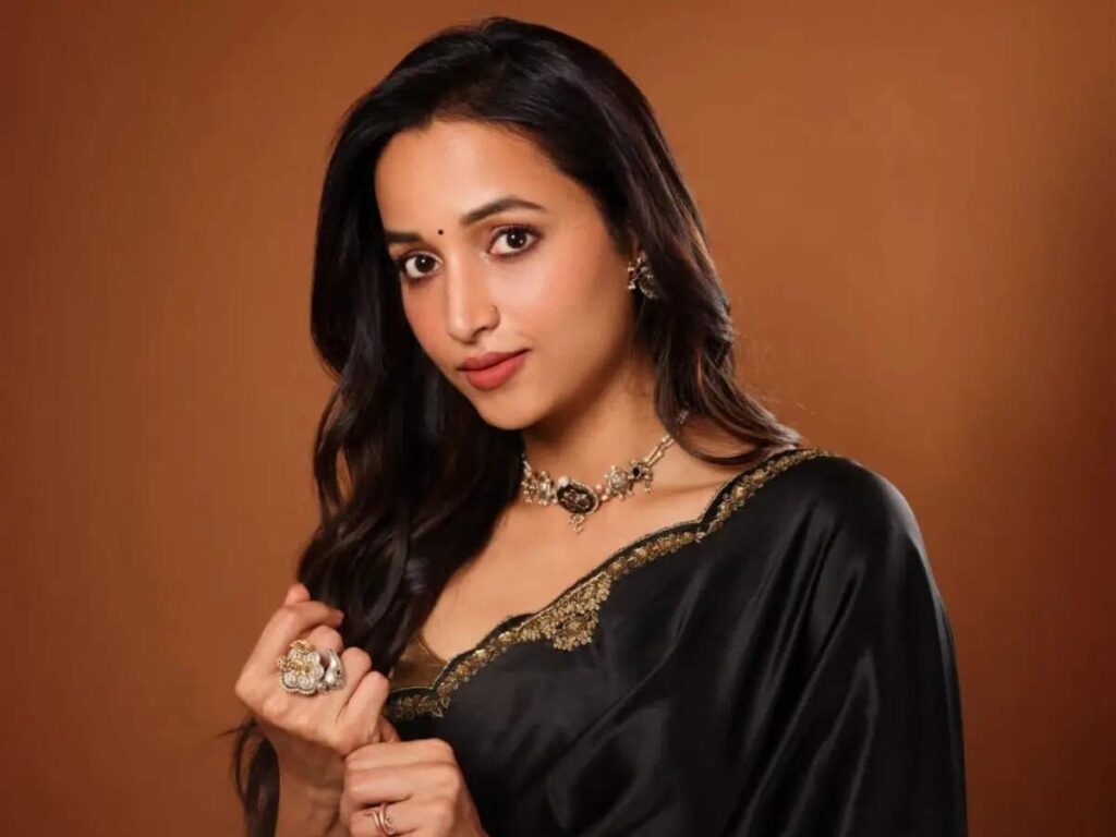 Actress - Srinidhi Shetty - Image