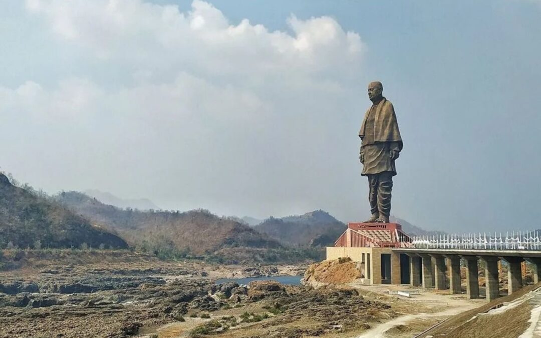 From Dholera to GIFT City: Top 8 Mega Projects Transforming Gujarat in 2025