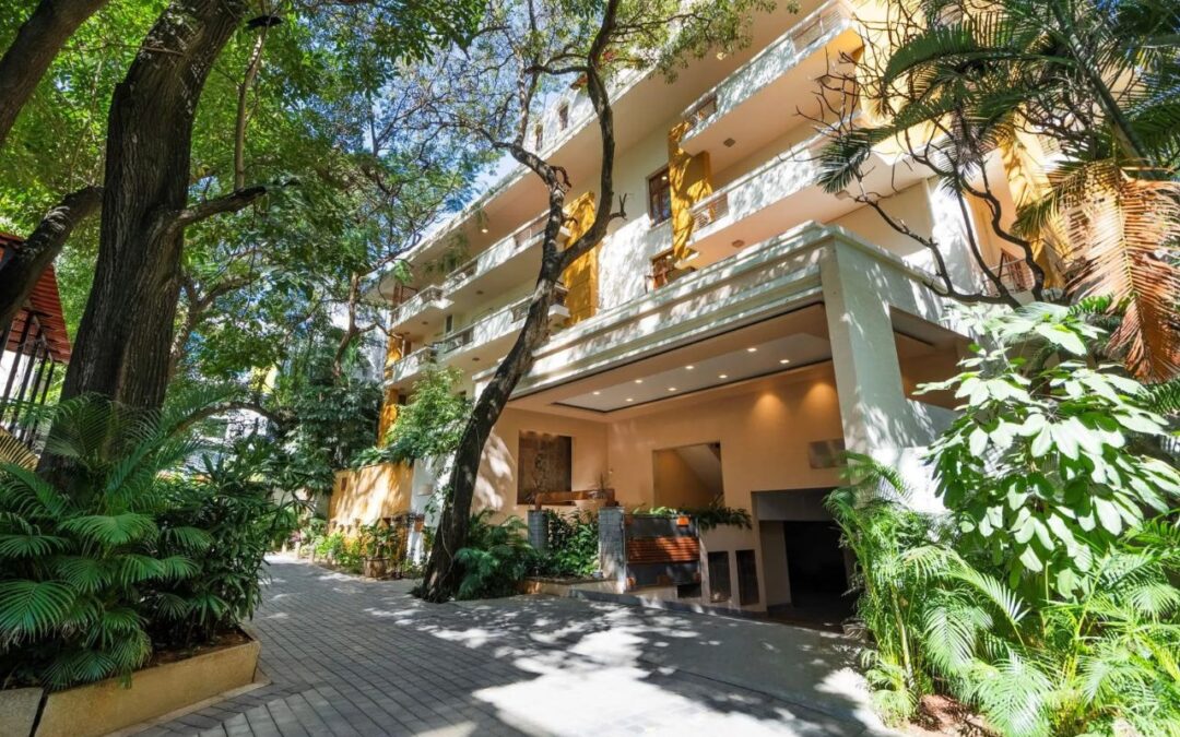 Luxury vs Ultra-Luxury in Bengaluru: Guess Which Segment Saw an 8–10% Price Jump in 2025?