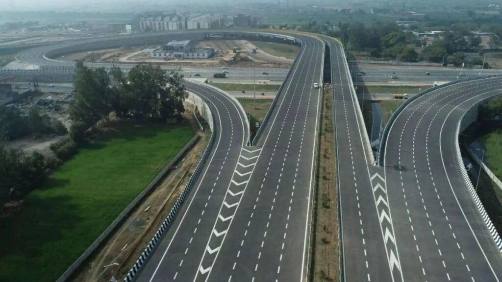 Delhi - Mumbai Expressway - Image