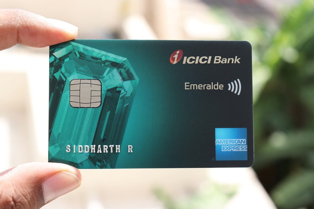 ICICI Bank Emerald Credit Card