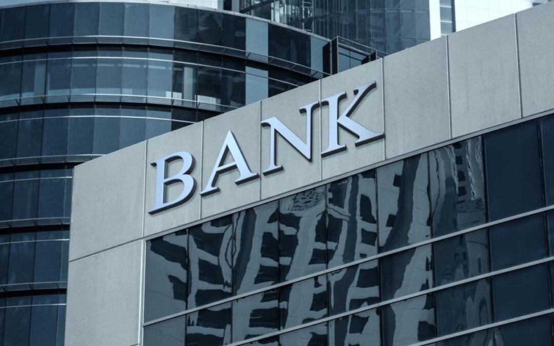 Top 3 Banks for NRI Services in India – FDs, Loans, Money Transfers & More