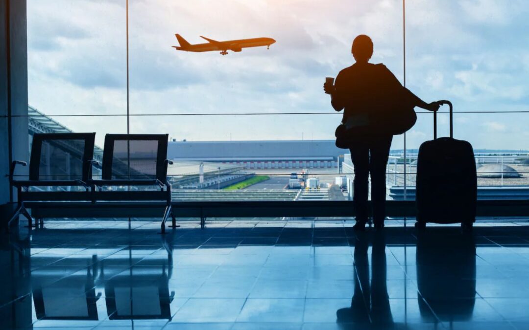 6 Best Credit Cards for Redeeming Reward Points Into Flights & Luxury Hotel Stays in 2026