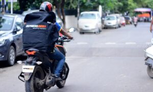 26902-xpressbees-opens-up-same-day-next-day-delivery-service-for-d2c-brands