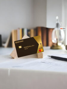 HDFC-Regalia-Gold-Credit-Card-Features-Benefits