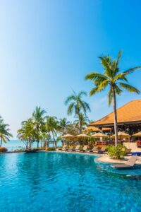 swimming-pool_1203-2576
