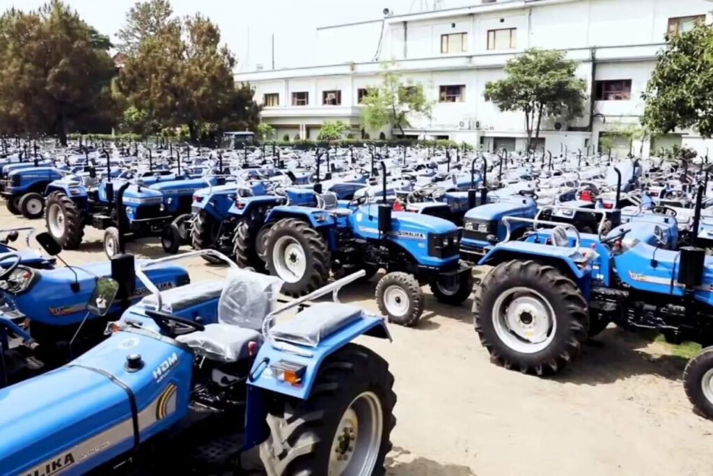 Swaraj Engines vs Kirloskar Oil Engines: Which Tractor Stock Performed Better in Q4?