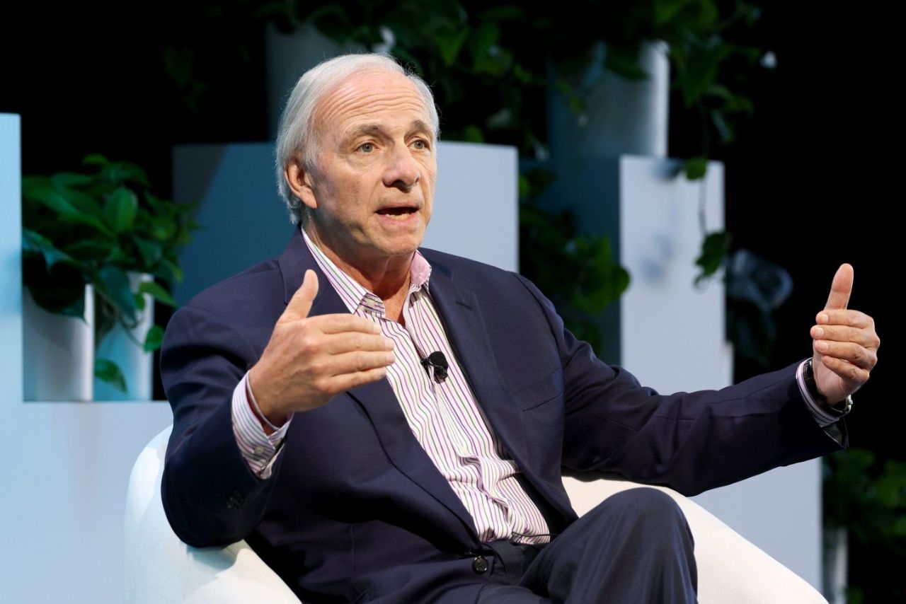 Billionaire Ray Dalio Recommends 15% Allocation in Bitcoin as U.S. Faces Debt Crisis