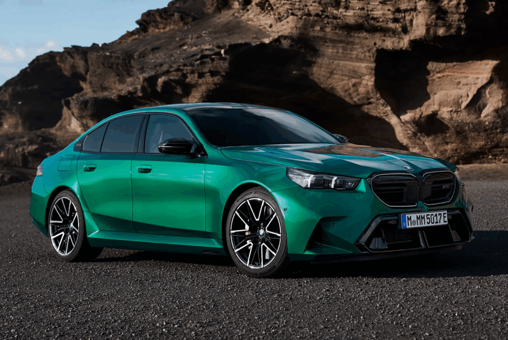 BMW M5 Plug-in Hybrid