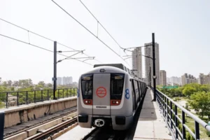 delhi-metro-station-rail-dmrc-600nw-2490453703