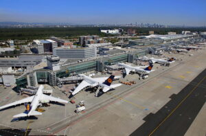 the-city-germany-the-platform-airport-wallpaper-preview