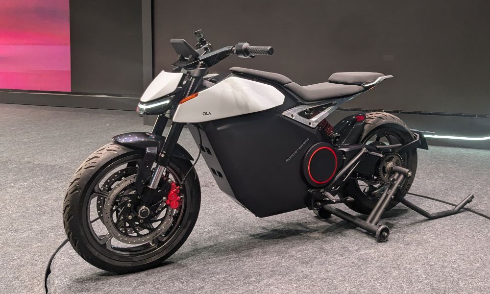 Ola Roadster Pro