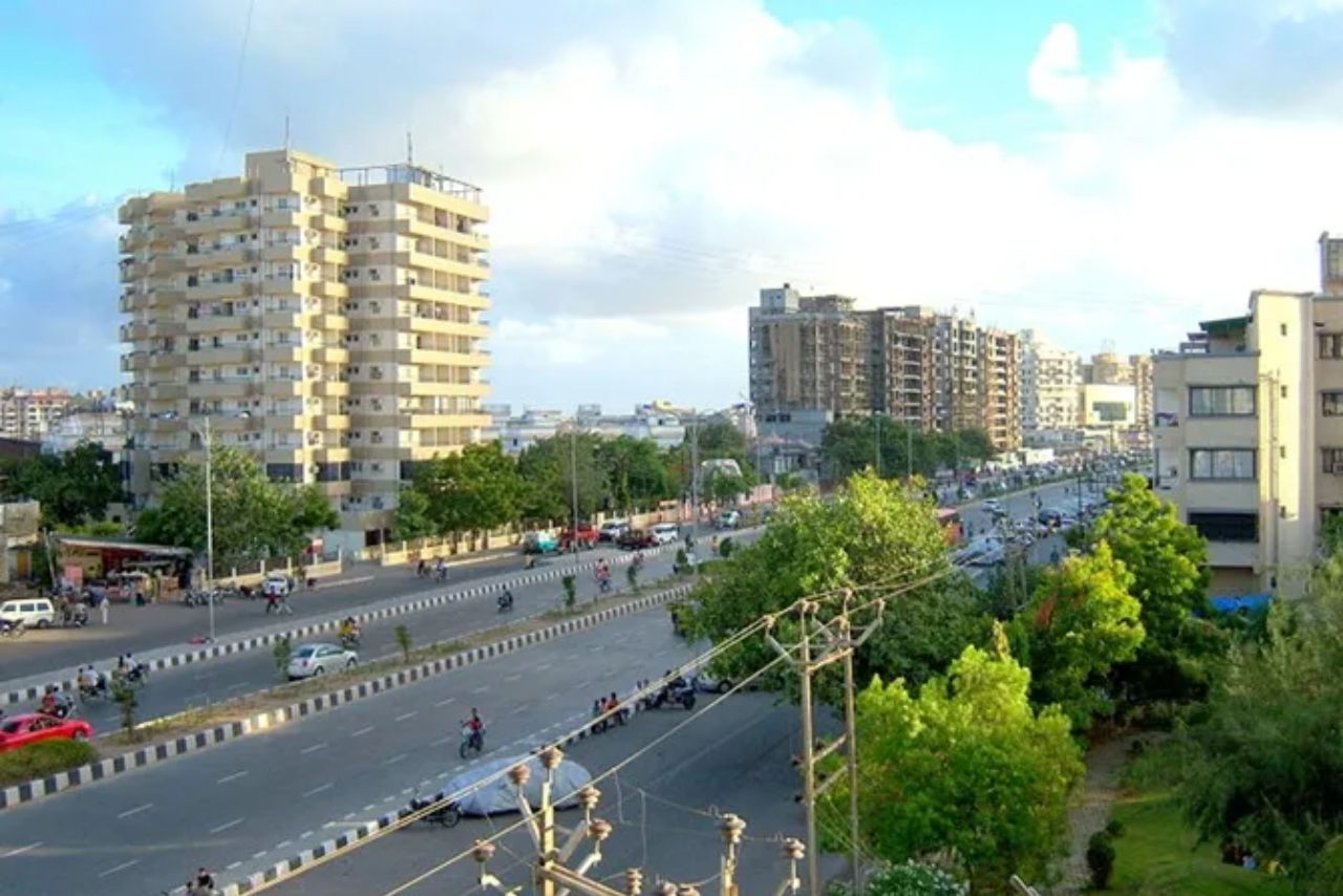Top 10 Well-Planned Cities in India 2025 – See Which City Tops the List