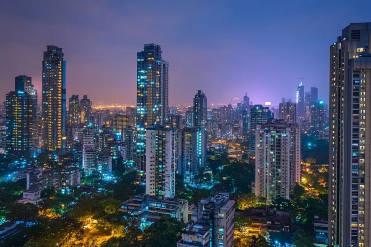 Top 7 Cities to Work in India 2025: Best Salaries, IT Hubs and Career Opportunities