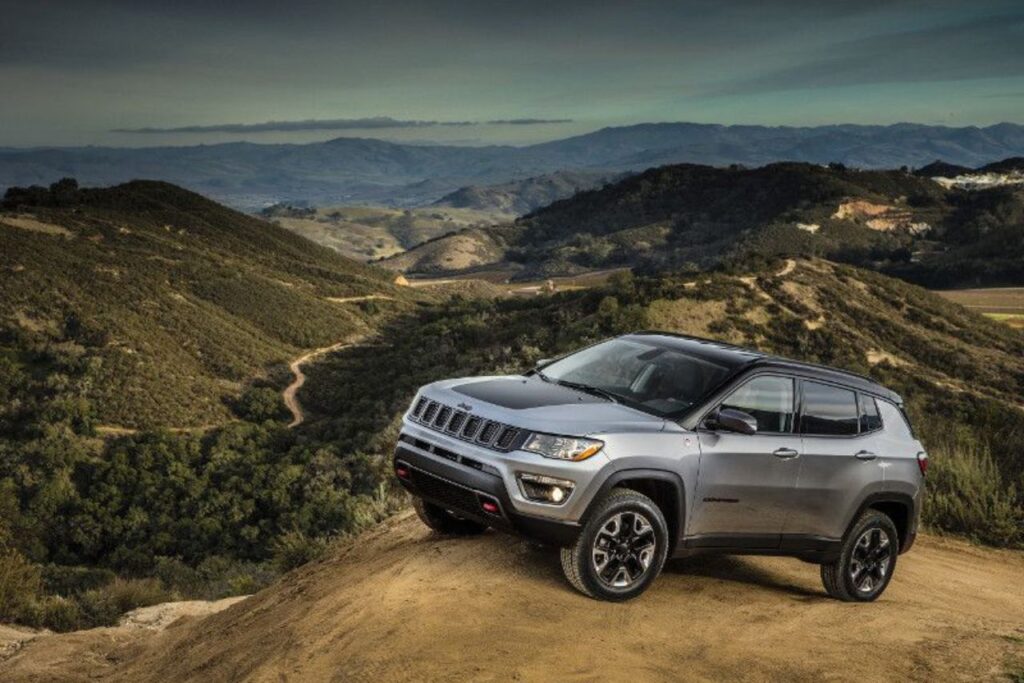 7 Best Suspension Cars in India 2025 for a Smooth Ride