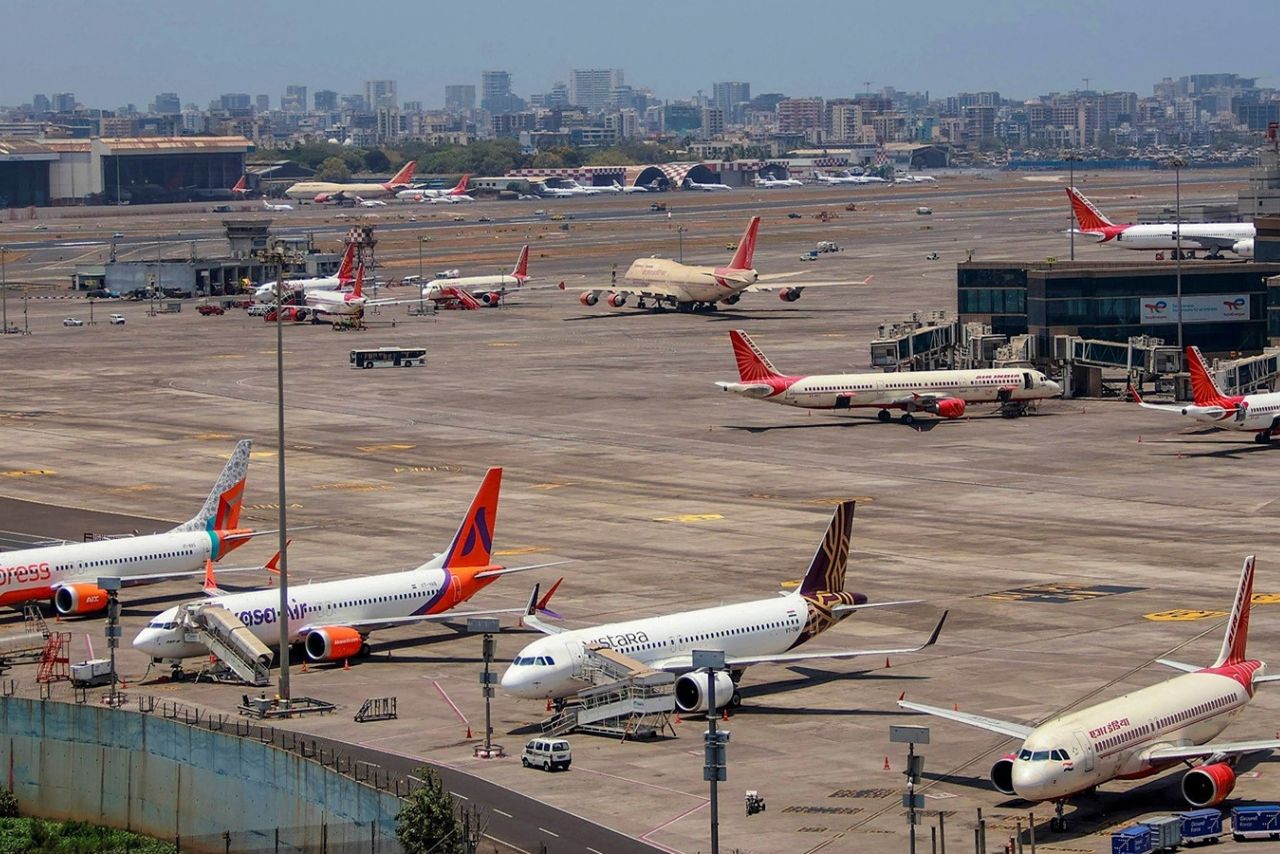 Financial Losses of Indian Airlines Due to Flight Delays in 2025: A Detailed Analysis
