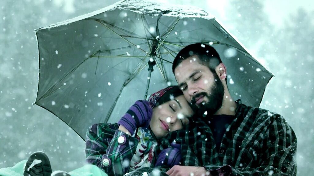 Movie - Haider (2014) - Image