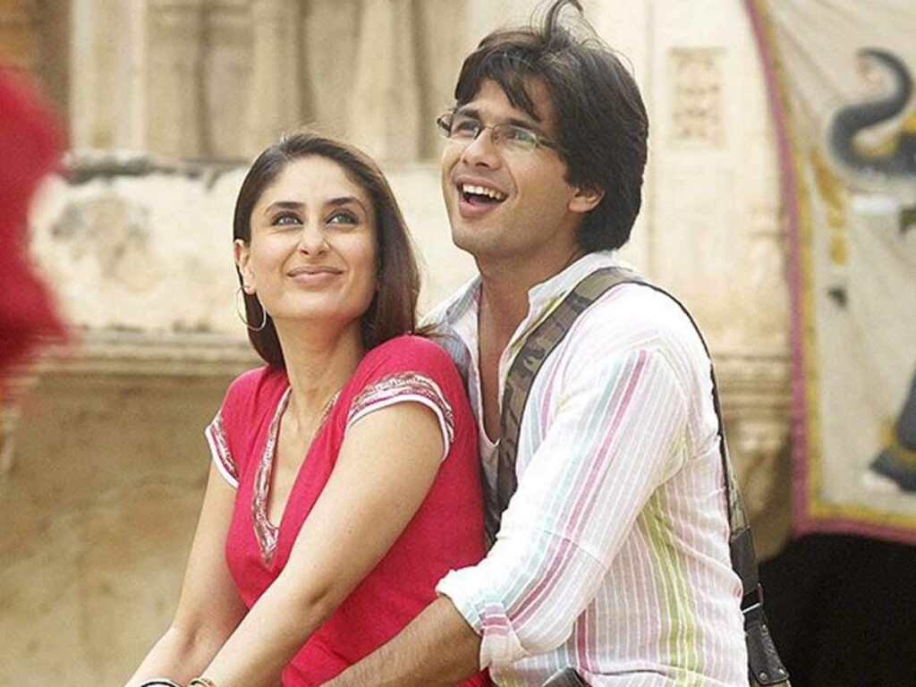Movie - Jab We Met (2007) - Image