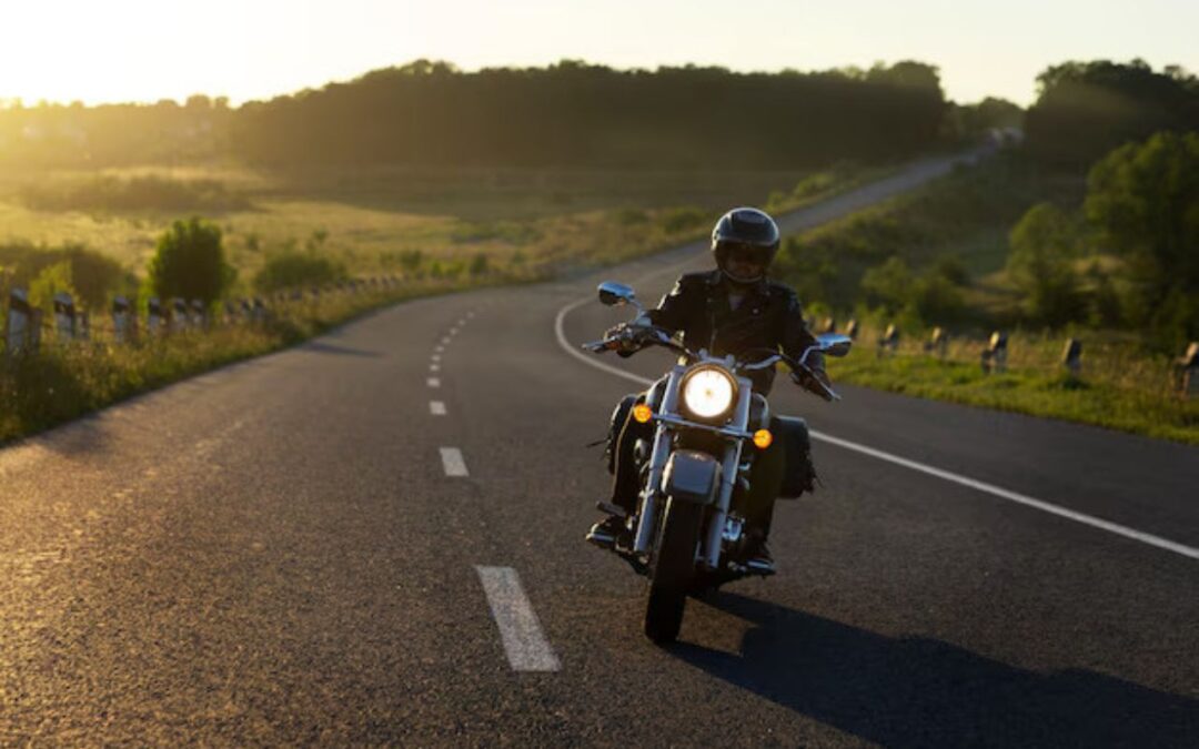 6 Most Popular Cruise Control Bikes in India (2025)– Which One Would You Pick?