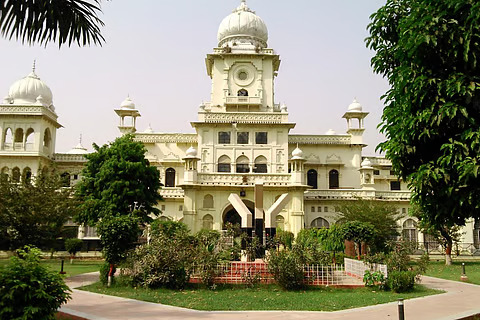 Lucknow - University of Lucknow - Image