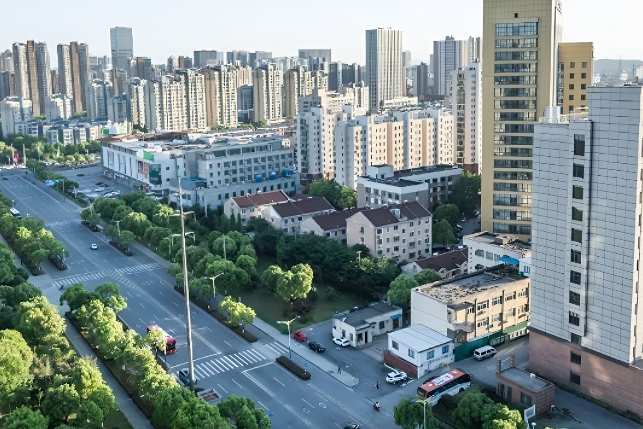 Delhi-NCR Tops India’s Realty Market with 24% Price Surge; Key Reasons Behind the Growth