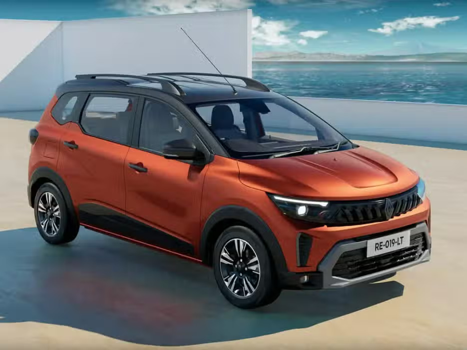 Car - Renault Triber - Image