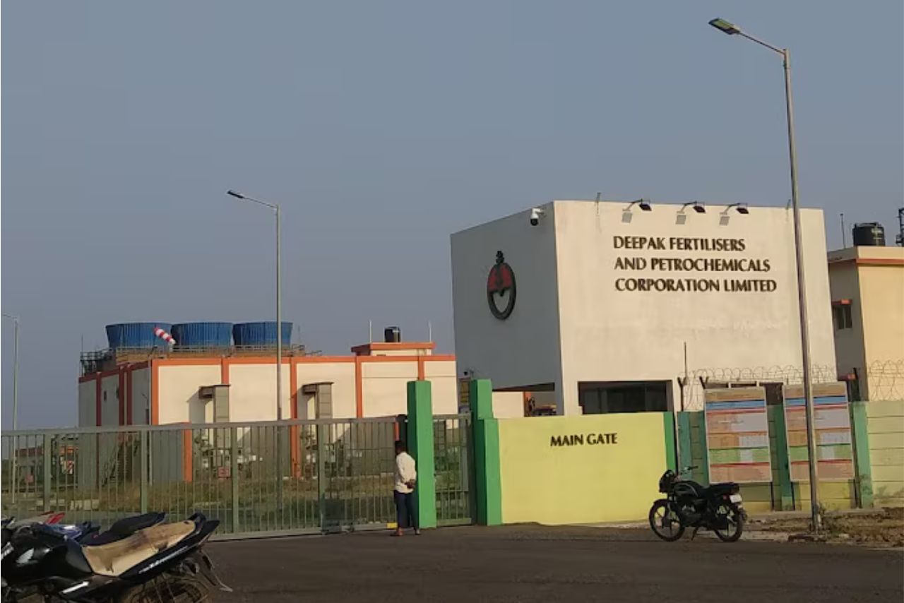Deepak Fertilisers and 3 other stocks with capex of up to ₹4,658 Cr for FY26 to keep an eye