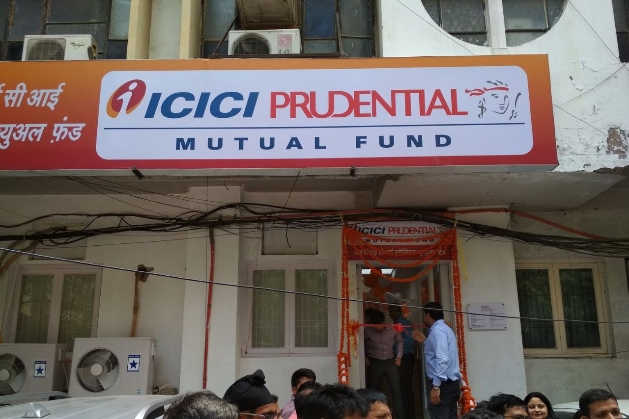 ICICI Prudential, HDFC AMC or Nippon: Where Should Long-Term MF Investors Bet?
