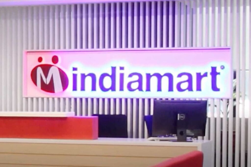 Can IndiaMART’s Growing Subscriber Base and 33% EBITDA Margin Strengthen Its Growth Outlook?