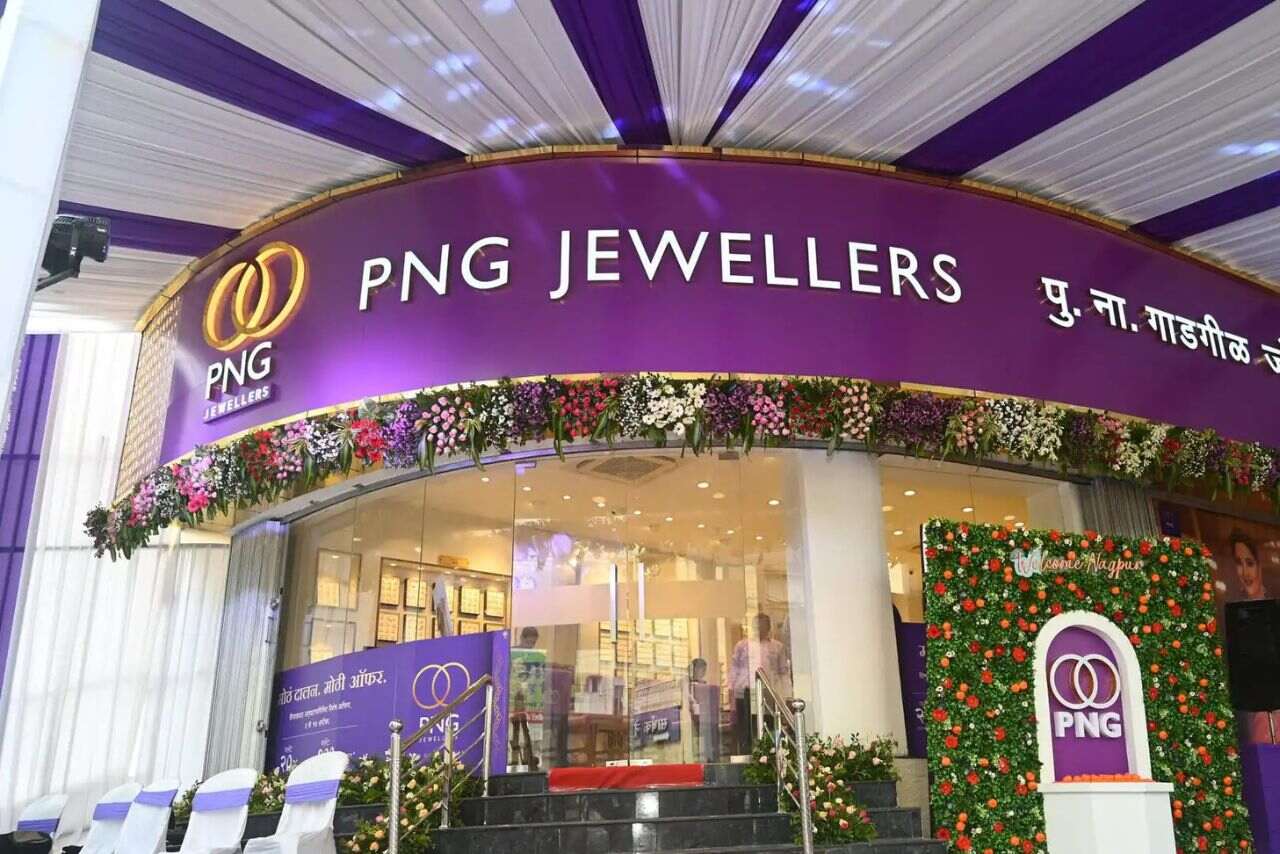 Gold at ₹1.55 Lakh: How Are Jewellery Stocks Like P. N. Gadgil and Others Tackling Rising Gold Rates?