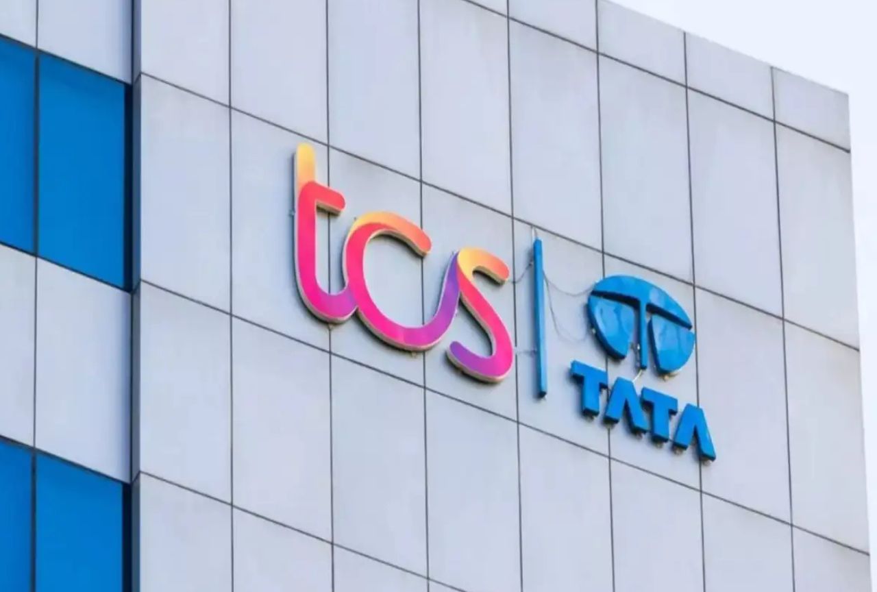 TCS Vs HCL Technologies: Which stock can deliver higher returns after Q3 results