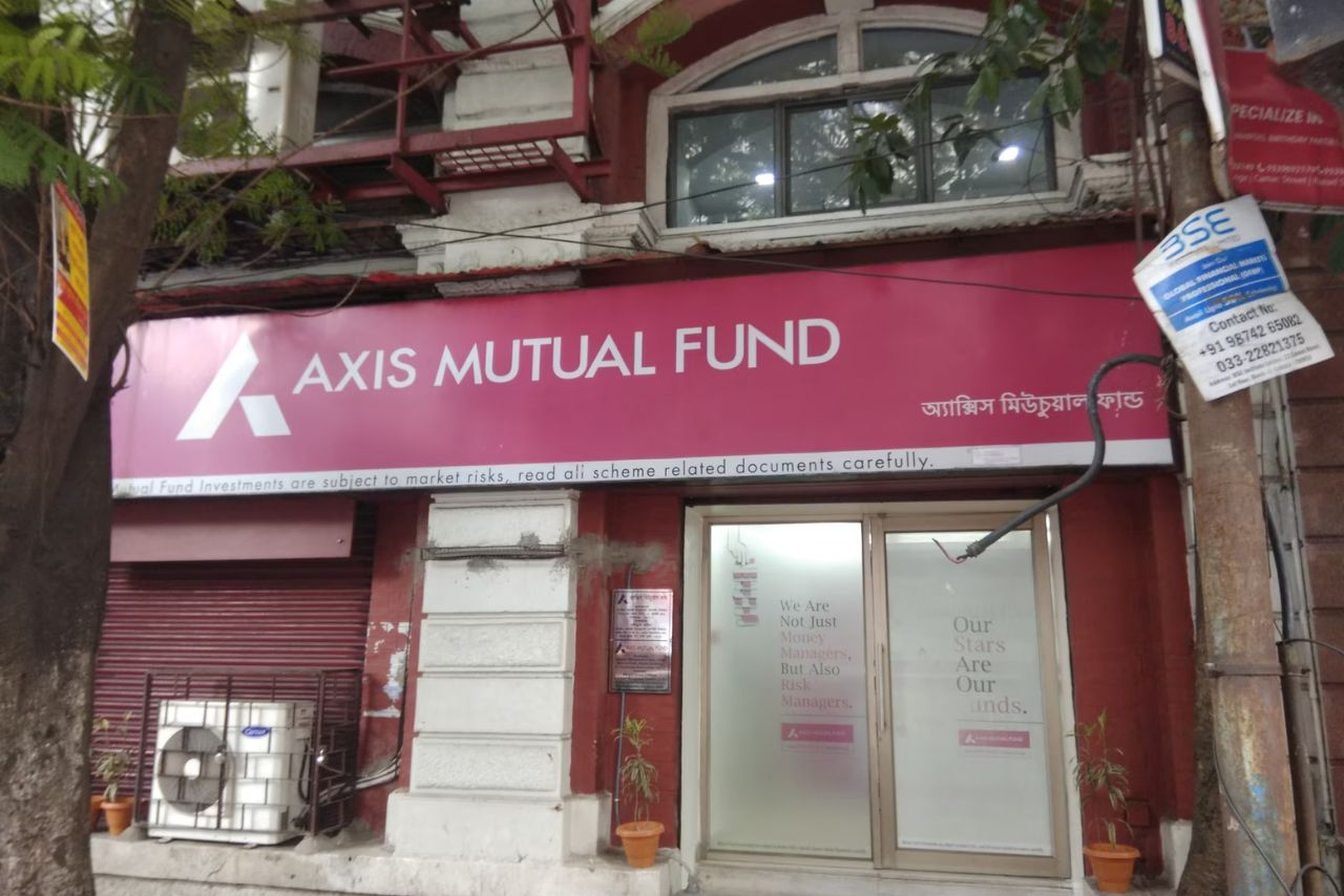 ₹378 Cr Stake Buy: Meesho and 5 other stocks in which Axis Mutual Funds bought fresh stake