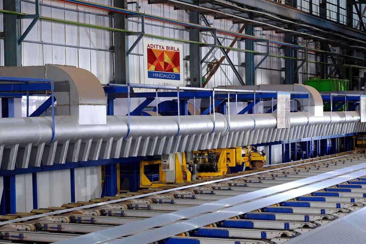 Hindalco: How Did the Company’s Profit Fall 45% Despite 14% Growth in Revenue?