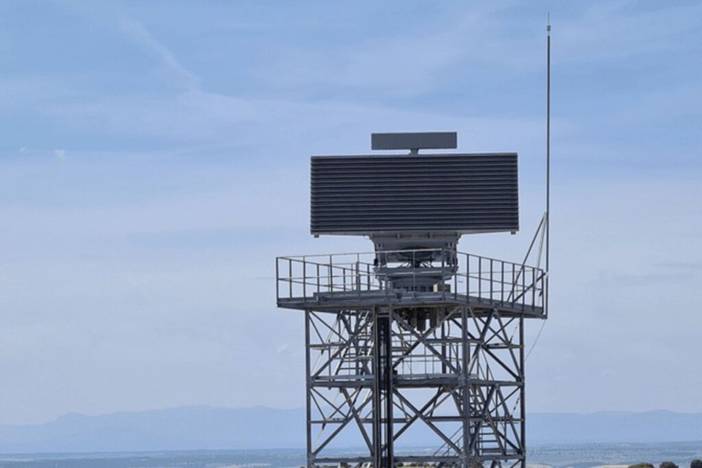 Defence Stock Jumps 10% After Bagging ₹563 Cr Order for Radar Systems