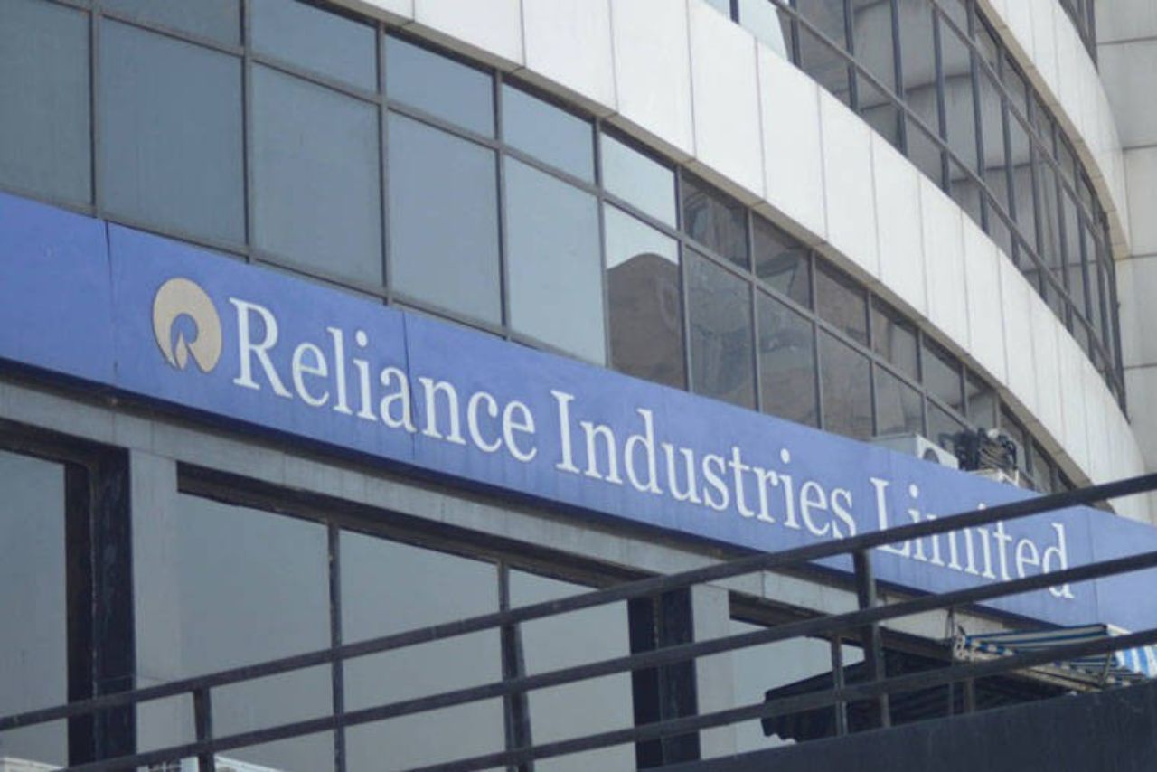 Reliance Industries Q4 Results: Will The Hormuz Blockade Impact The Earnings? 