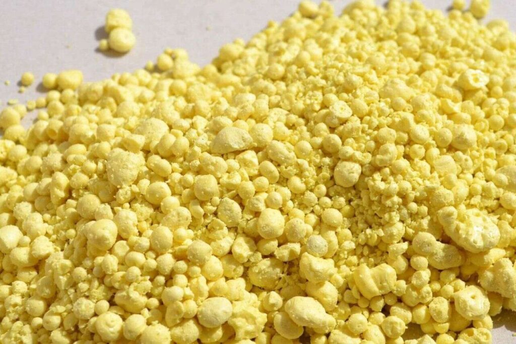 5 Stocks to Benefit as India May Cap Sulphur Exports Amid Supply Tightness