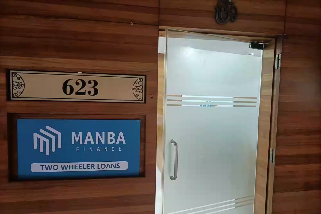 Manba Finance Reports 39% Jump in Q4 PAT; Announces 25% Dividend for FY26 
