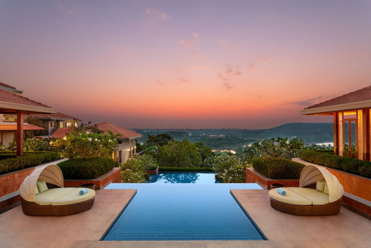 Chalet Hotels vs Ventive Hospitality: Which Premium Hospitality Stock Is Better Positioned for Growth?